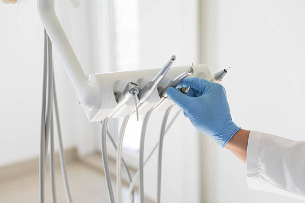 24/7 Emergency Tooth Extraction experts in Marine, IL